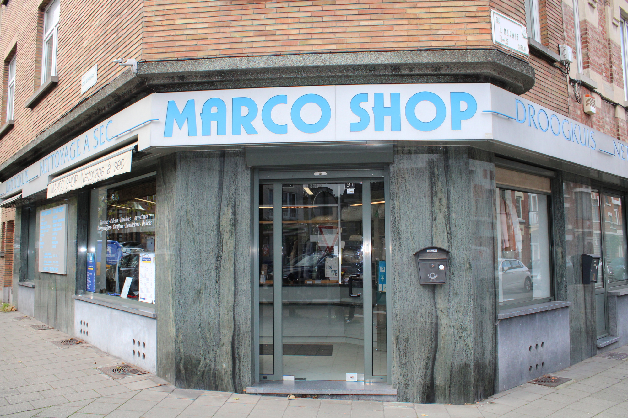 Photo de la façade du MarcoShop